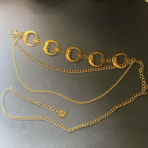 Vintage Gold Celestial Chain Belt - Picture 6 of 10